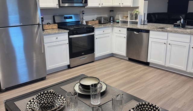Full House - Close to HOU, NRG & Med Center!
