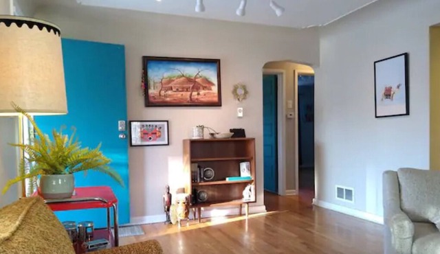 Full House, close to Downtown, 1hr to ski. Awesome large patio,
