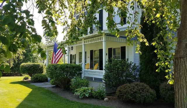 Full House of Highly Rated Bed and Breakfast