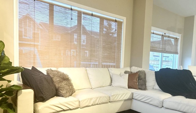 Full House, Pet Friendly, Private Backyard.