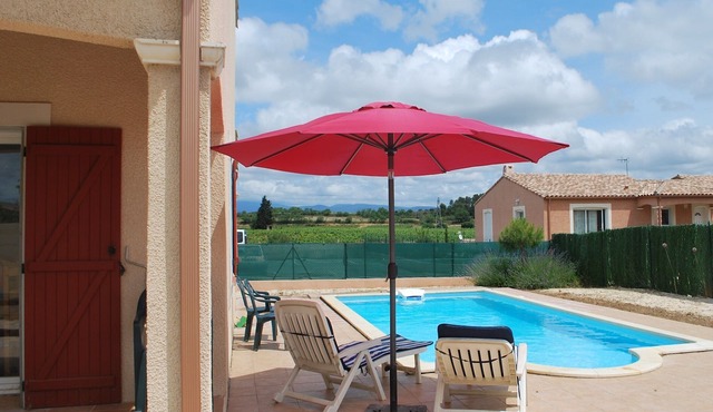 Full house with private pool, Trebes village on Canal Du Midi, near Carcassonne.