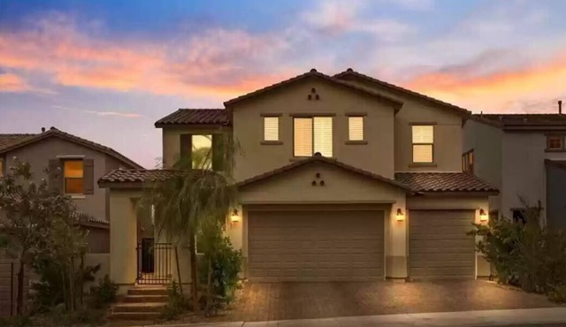 Full luxury house with heated pool for Formula One