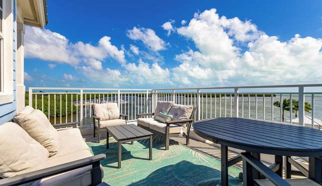 Full Ocean View Luxury Villa | Gym & Beach Club