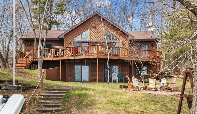 Full Rec Lake w/pontoon to rent! 🏖 Beach. 🐶 friendly.