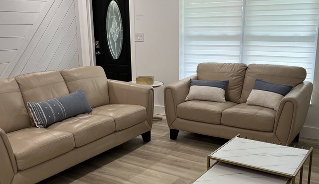Full RENOVATED - Close to MI FL!! Near to Hard Rock Casino