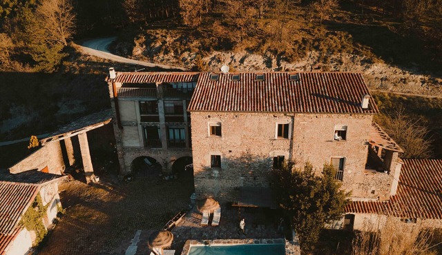 Full rental farmhouse for events and celebrations