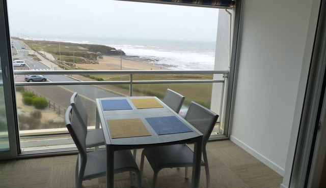 Full sea view apartment