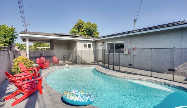 Fullerton Vacation Rental w/Private Pool!