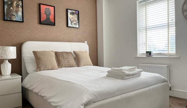 Fully Equipped 2BR Near Bittacy Hill Park - 8mins