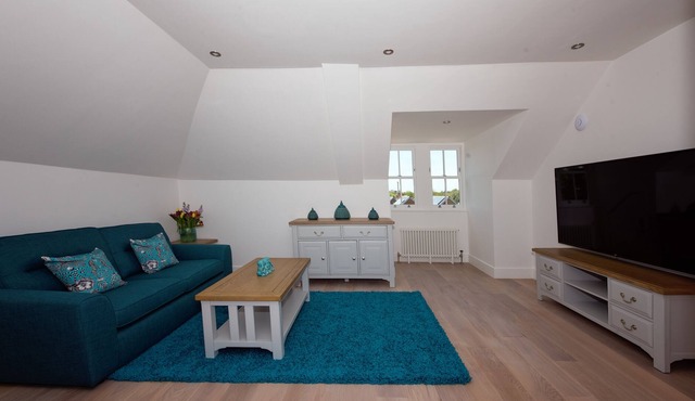 Fully equipped apartment, brand new, perfectly clean with modern design