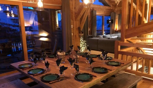 FULLY EQUIPPED CHALET. SKI ON FOOT. THE 2 ALPS
