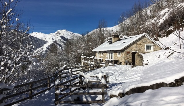 Fully equipped chalet quiet and very comfortable 90 m2 south exposed terrace