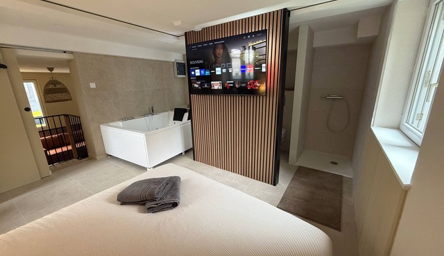 🏡 Fully-equipped cocooning apartment (KINGSIZE whirlpool bath)