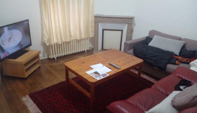 fully-equipped, quiet apartment near metro station 5' from Paris,