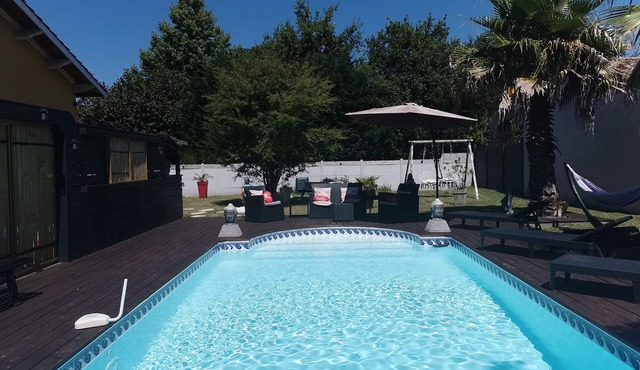 Fully equipped vacation home with private pool 10min from the ocean