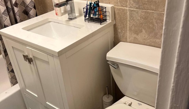 Fully Furnished 1BR Apt Prime E 101st St Location, Steps from Central Park