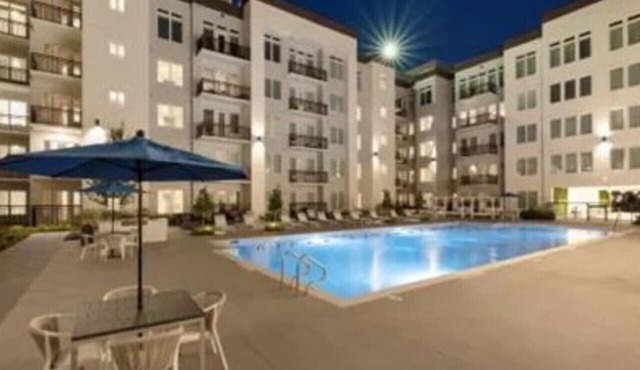 Fully Furnished 2 bed/2bath Apartment near the Galleria