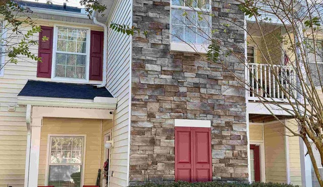 Fully Furnished 2BR/1BA, Oakleaf Town Center in Orange Park, FL 32065