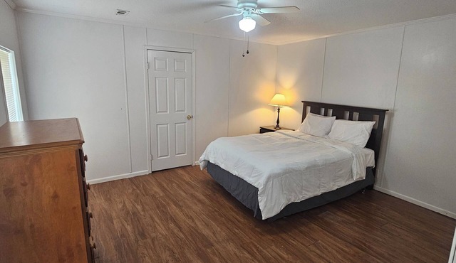 Fully Furnished 3 Bedroom w/Utilities