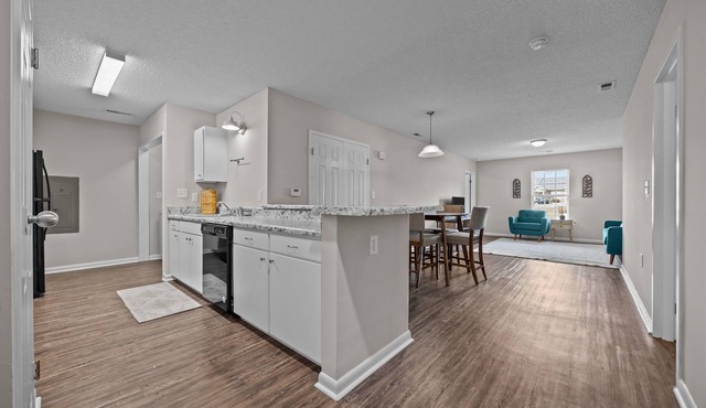 Fully furnished 3BR/3BA apartment near Campbell University