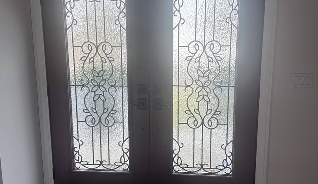 Fully Furnished 4 Bedroom in centrally located