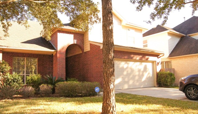 Fully Furnished 4 Bedroom Home