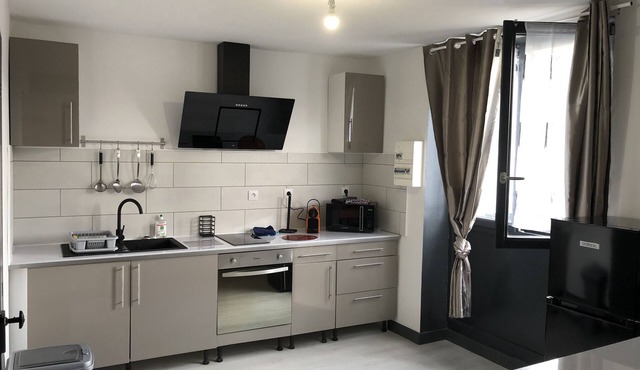 Fully furnished and equipped studio "2