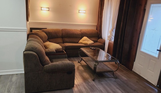 Fully furnished house for rent for 6 to 8 people