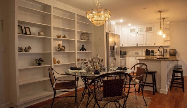 Fully Furnished Corporate Housing in Prestigious Myers Park Area Charlotte, NC