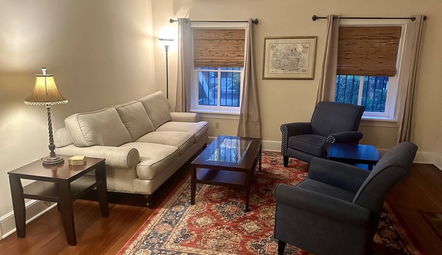 Fully furnished garden apartment located 1.5 blocks from beautiful Forsyth Park.