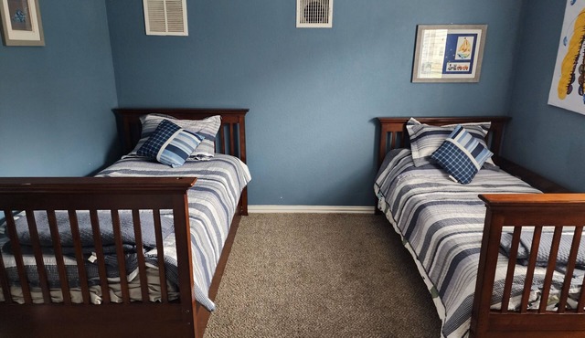 Fully Furnished House in Buda