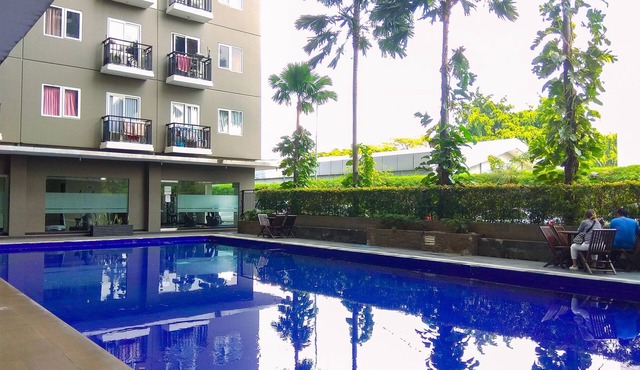 Fully Furnished With Comfortable Design Studio Sunter Park View Apartment