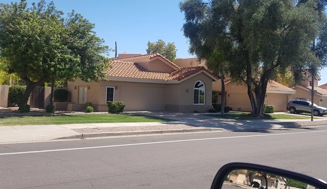 Fully furnitured, new remodeling. Owner pays for all services.