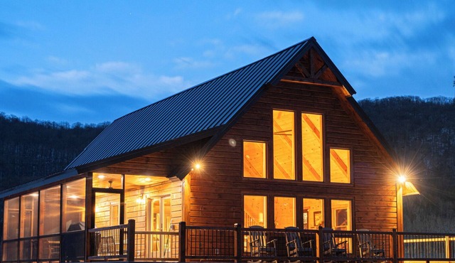 Fully Loaded Riverfront Cabin on West Branch of the Delaware River, Deposit, NY