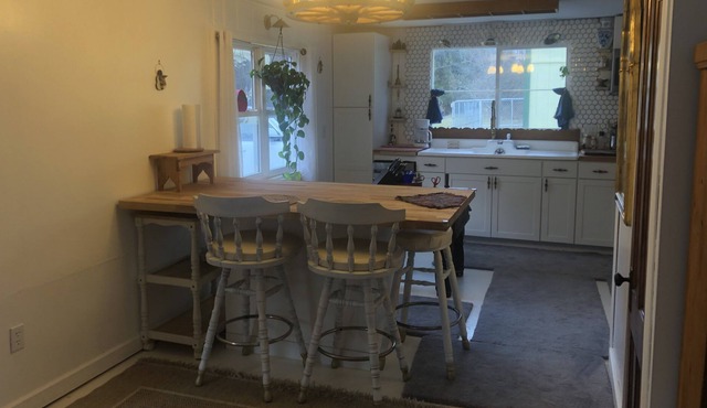 Fully remodeled farmhouse!