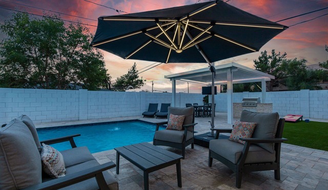 Fully remodeled OLD TOWN home with HEATED pool!