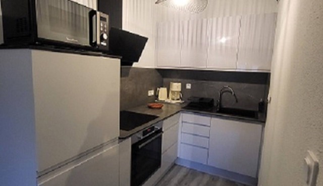 Fully renovated 35 m2 furnished studio