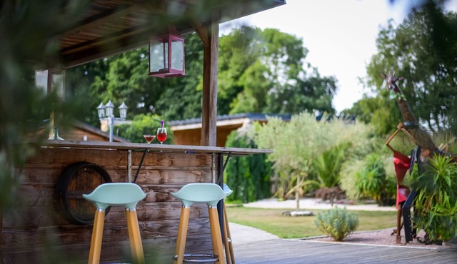 Fully renovated farmhouse with swimming pool and Jacuzzi, 10 minutes from the sea