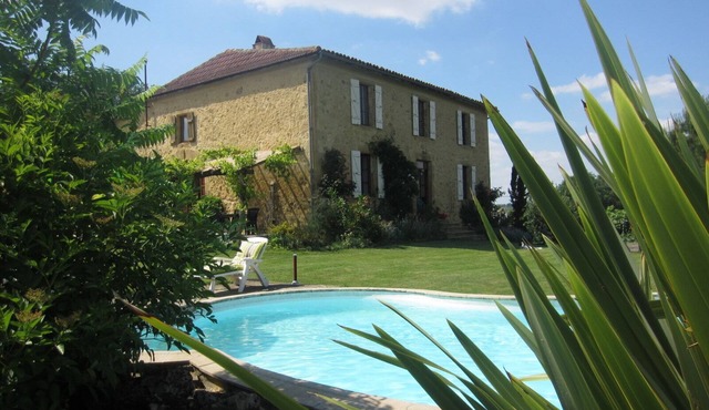 Fully renovated gite in Gascon Farmhouse in stunning private rural location.