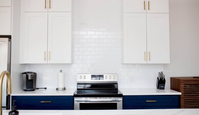 Fully renovated - 12ft island - 1.2G Wifi