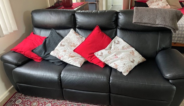 Fully self-contained apartment near Flinders university and Hospital