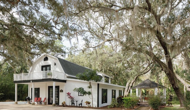 FULLY SELF-CONTAINED COUNTRY COTTAGE
