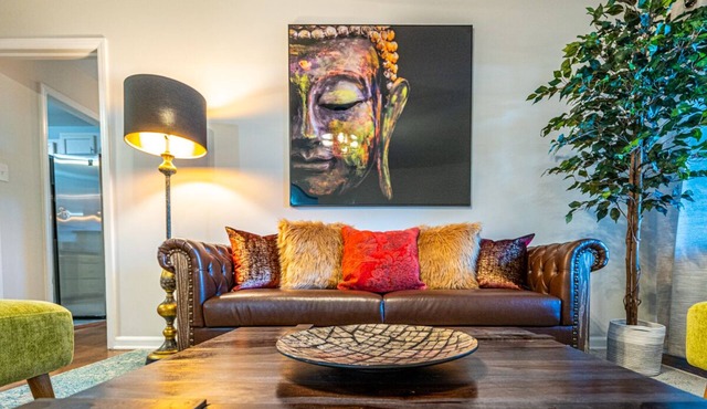 Fully Stocked and Spacious*2 Master Bdrms*LOCATION, COMFORT, LUXURY