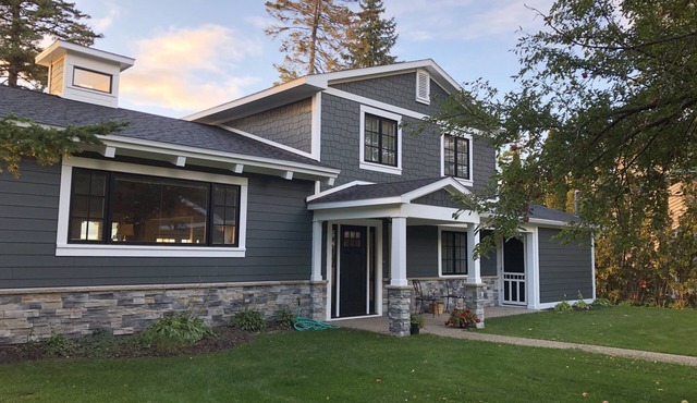 Fully updated lake front home on Sturgeon Bay, Burt Lake.