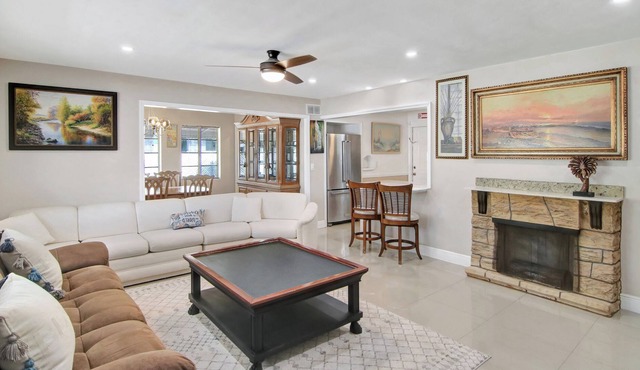 Fully Updated West Palm Home in Quiet Neighborhood – Sleeps 12, 1 Mile to Beach!