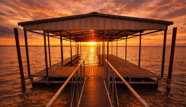 Fun 3 Bedroom Lakehouse