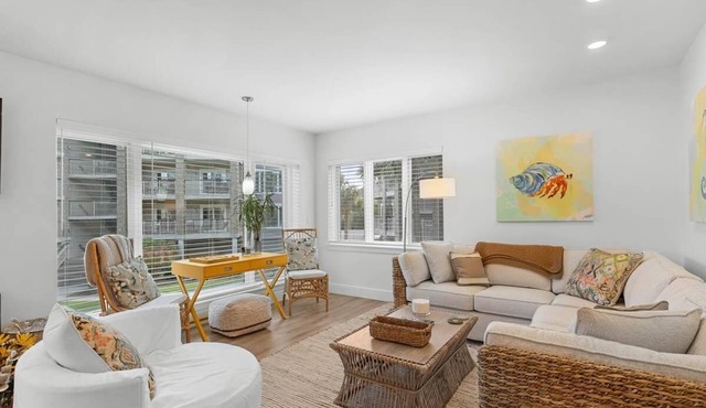 Fun and Sun 2nd Floor Oceanview 3 Bedroom