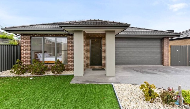 Fun at Foxglove Summa