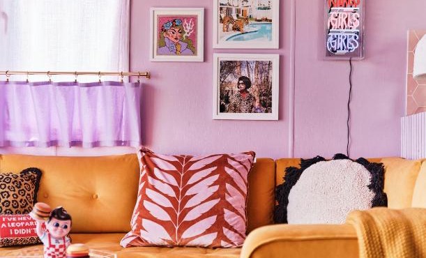 Fun Barbie Inspired, 6 Berth Caravan - Camber Sands Holiday Park, near the Beach