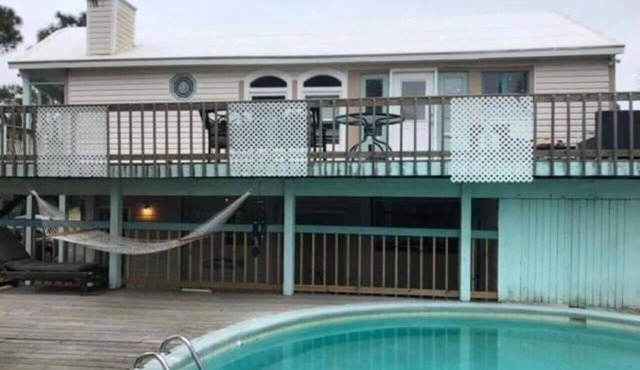 Fun Beach House/upstairs/